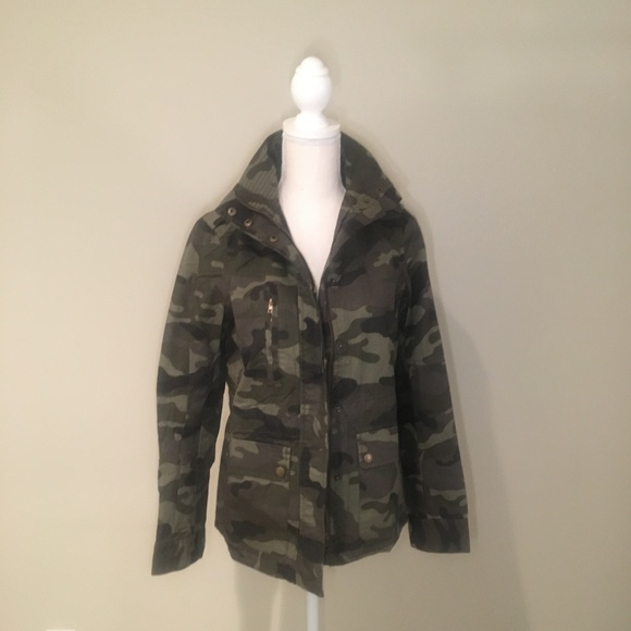 Love Tree Camouflage coat - Picture 3 of 8